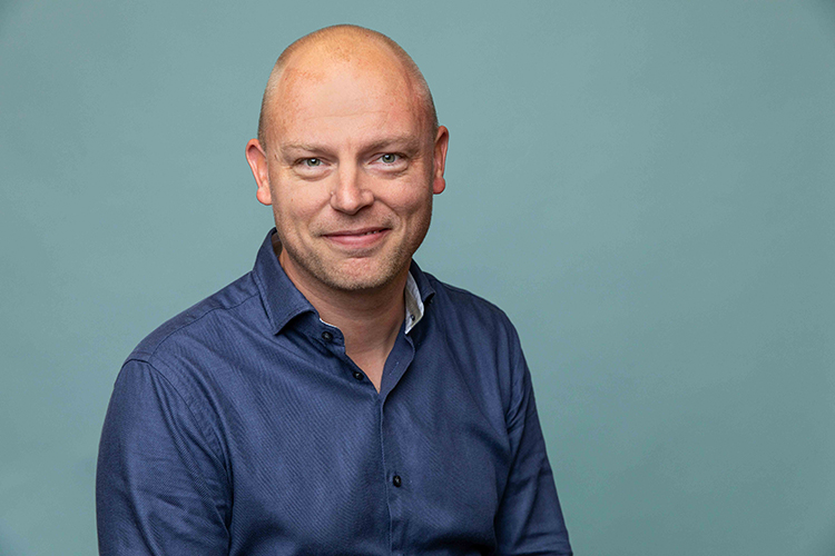 Peter de Jong, Van Delft Groep